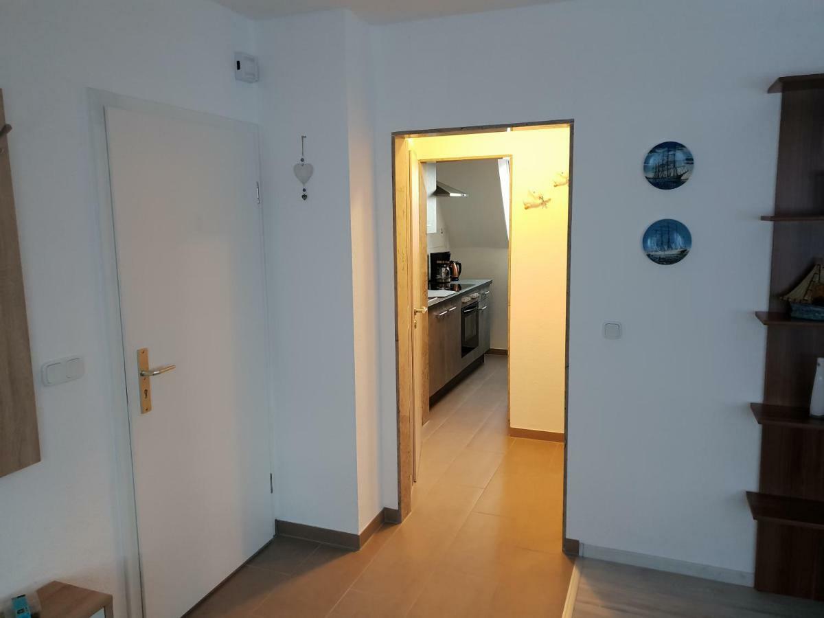 Ferienwohnung Helena Emden Bagian luar foto