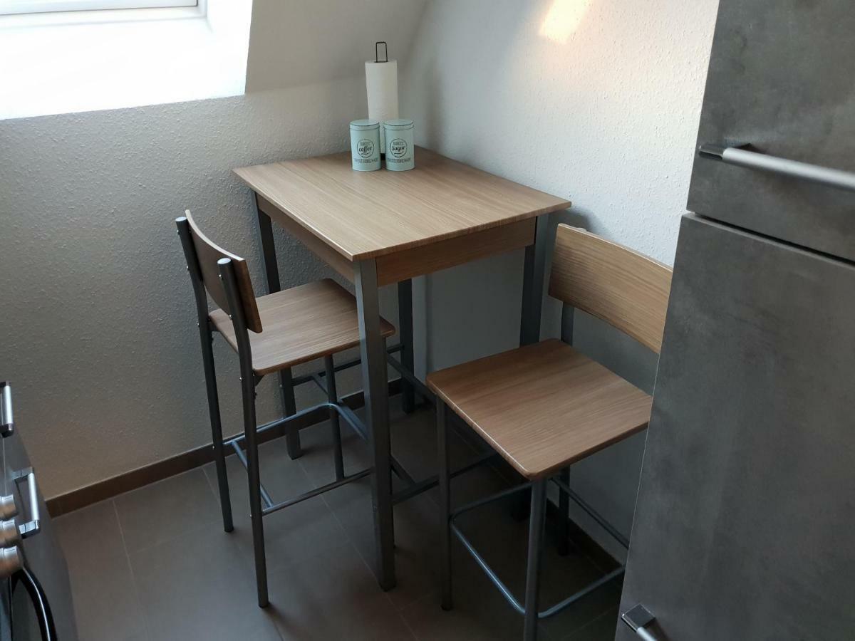Ferienwohnung Helena Emden Bagian luar foto