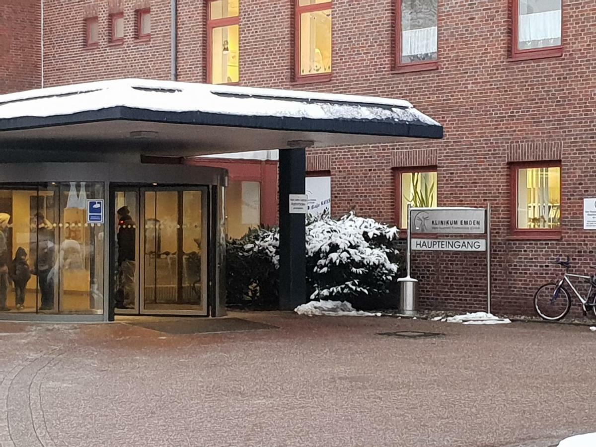 Ferienwohnung Helena Emden Bagian luar foto