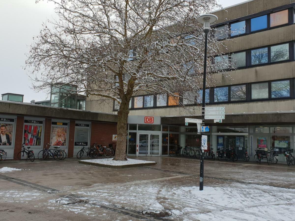 Ferienwohnung Helena Emden Bagian luar foto