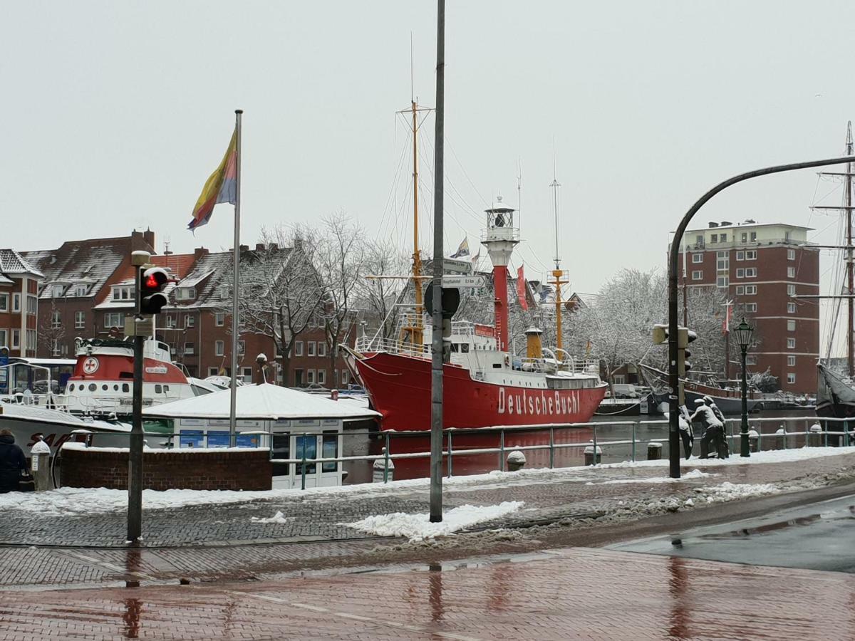 Ferienwohnung Helena Emden Bagian luar foto